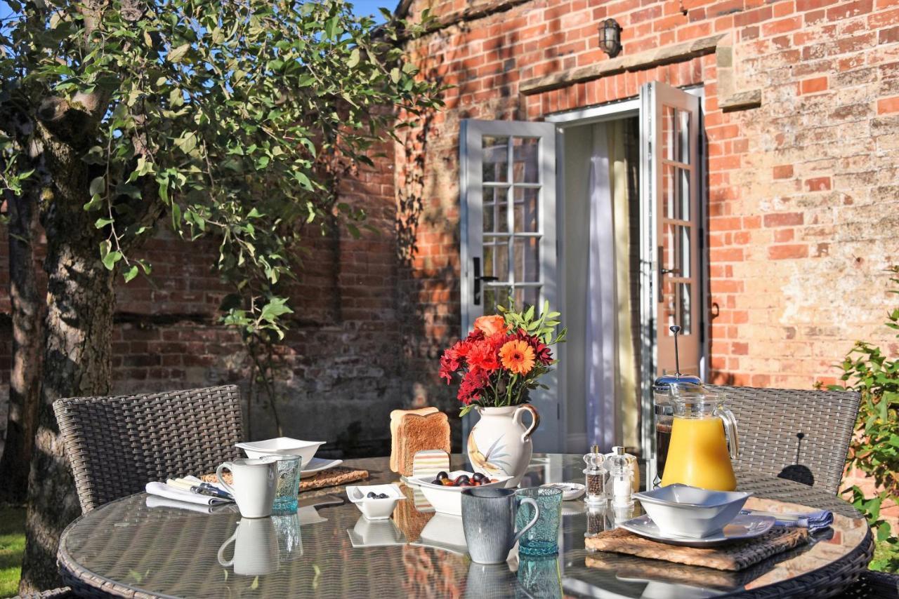 The Mill, Long Melford Bed & Breakfast Bagian luar foto
